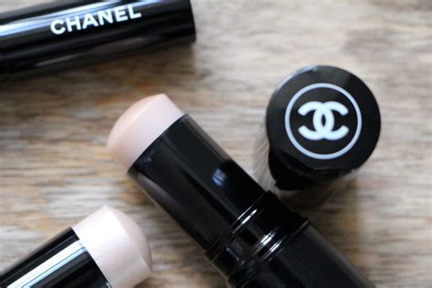 chanel baume essentiel reviews